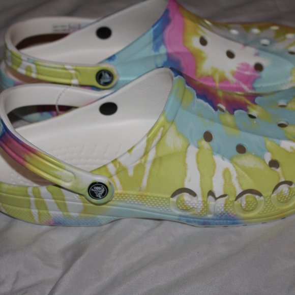 Crocs Men\'s Size 13 Baya Tie Dye Clogs Slip On Shoes Waterproof Sandals